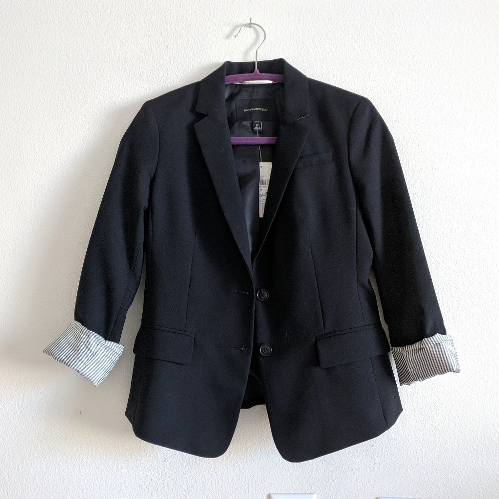Banana Republic black blazer